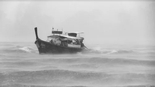 Deux hommes survivent 29 jours au milieu du Pacifique !